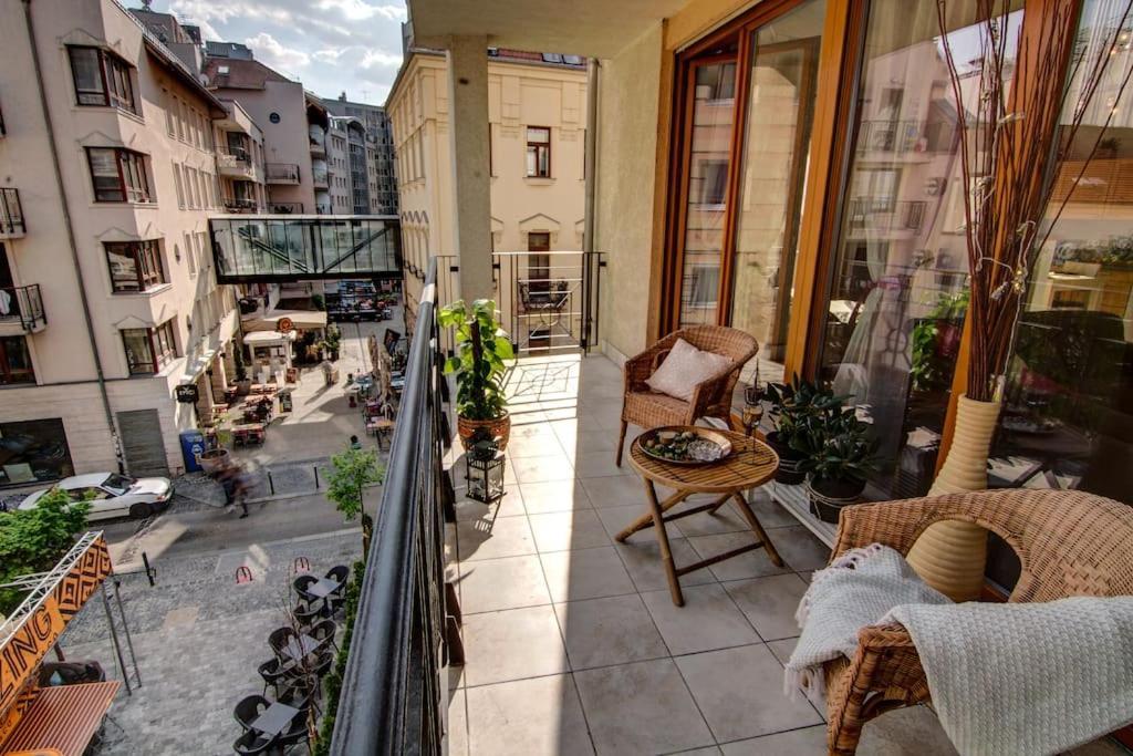 Grand Adventure In Budapest Exterior photo